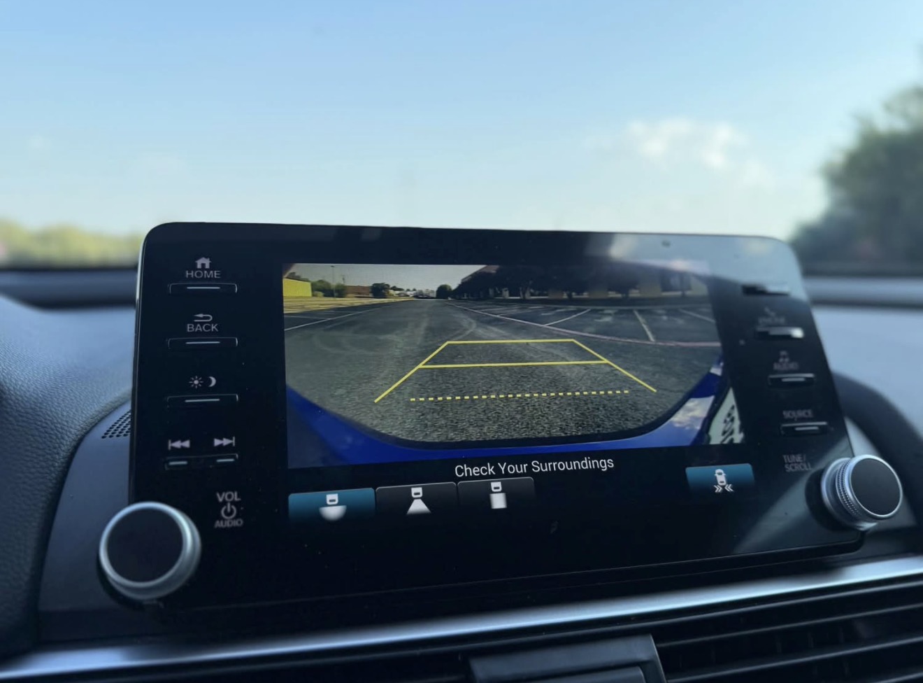 2021 Honda Accord Sport - Image 8