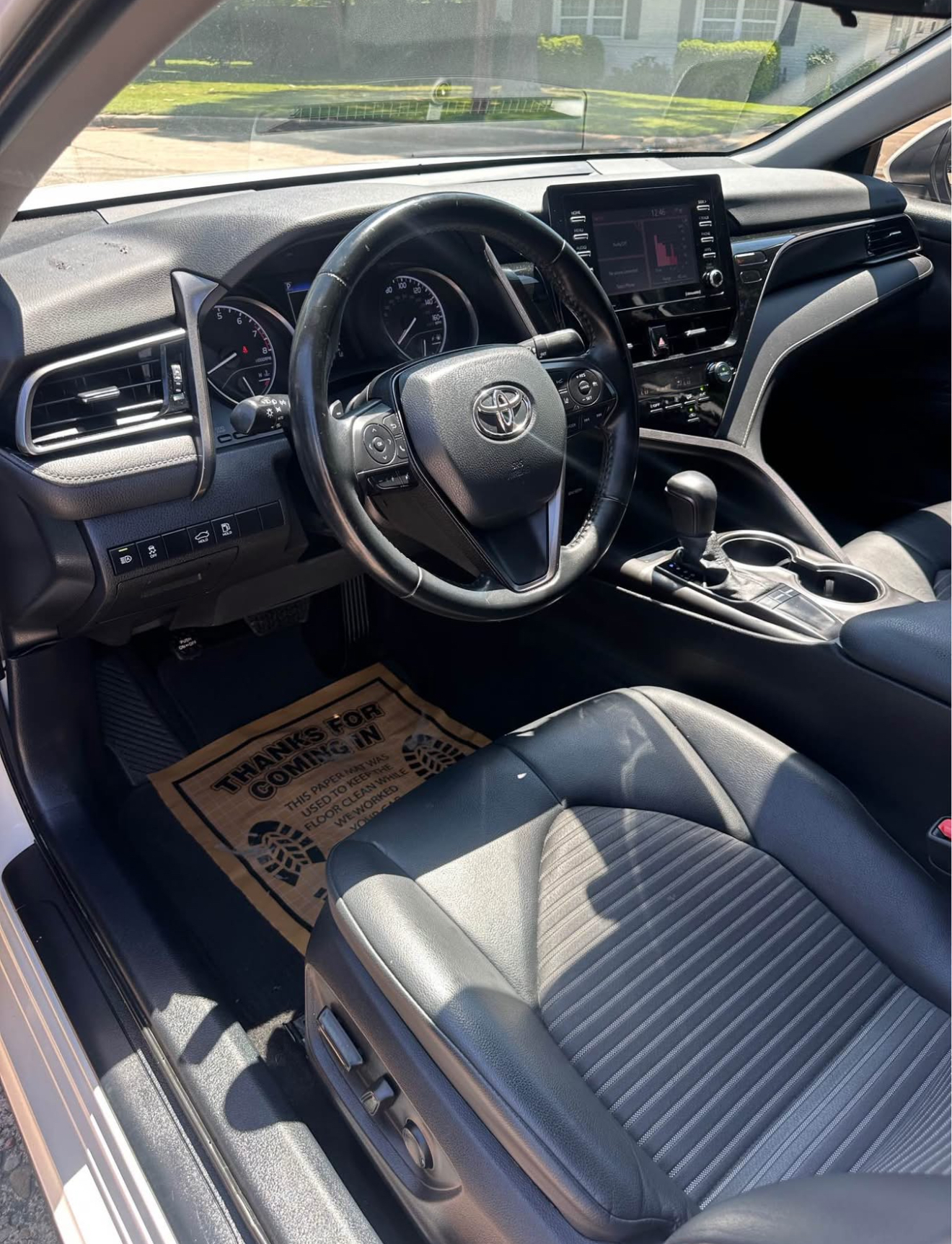 2022 Toyota Camry SE - Image 5