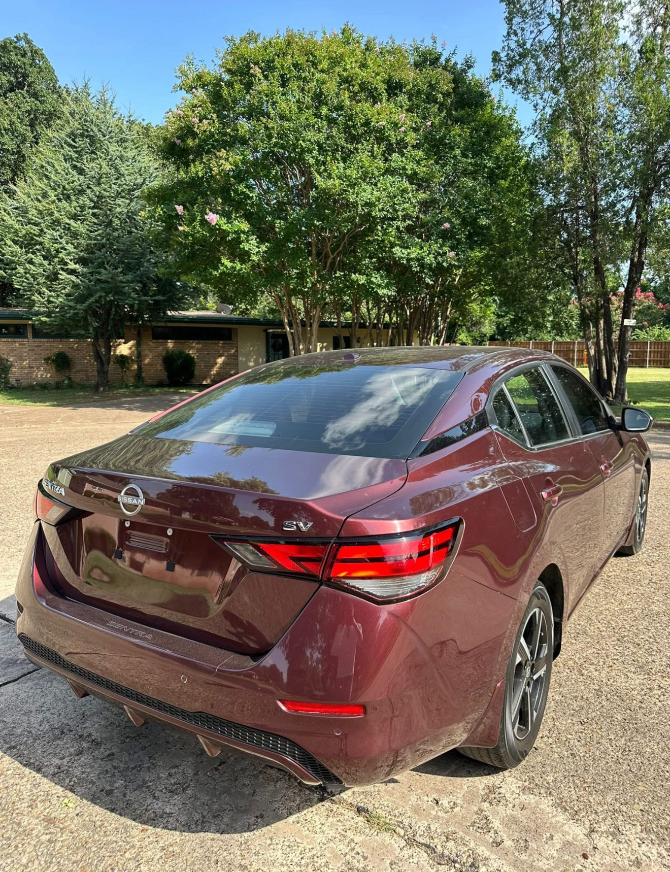 2024 Nissan Sentra SV - Image 7