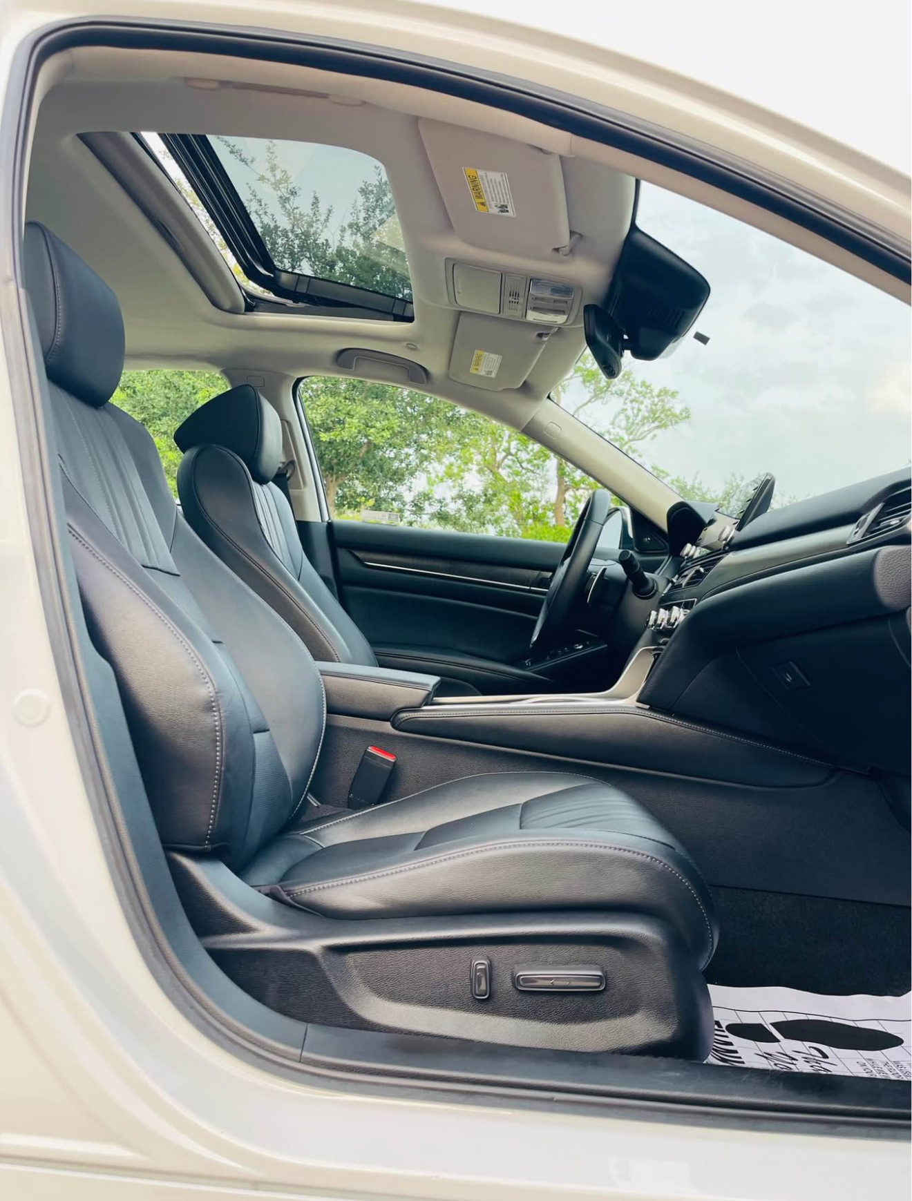 2021 Honda Accord - Image 14