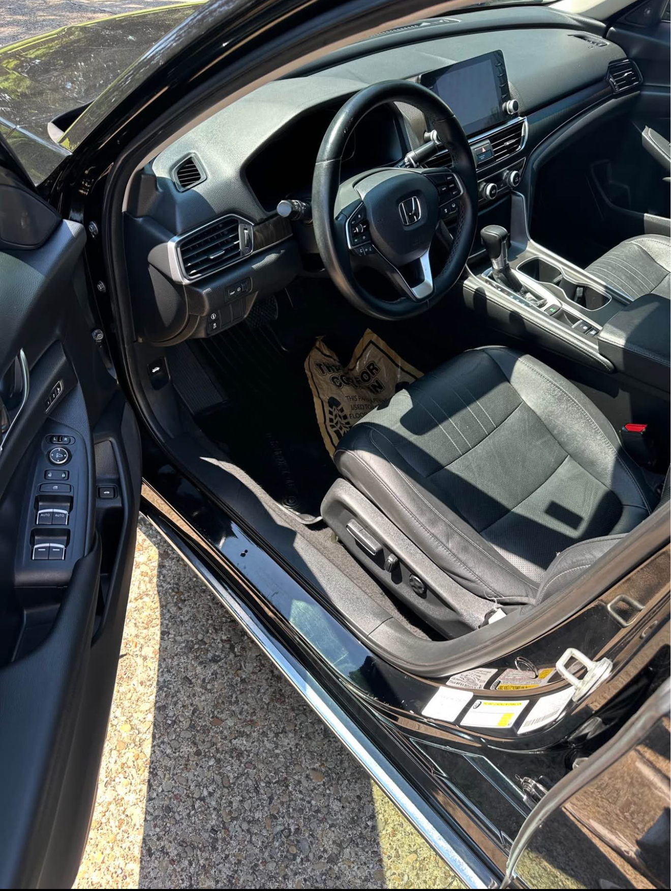 2019 Honda Accord EX-L - Image 8