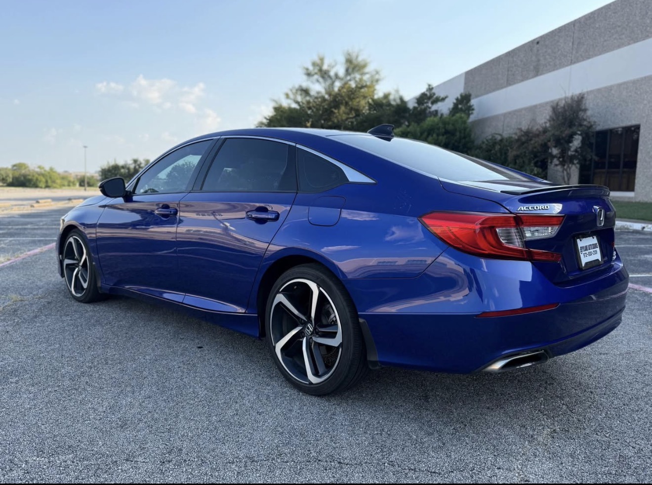 2021 Honda Accord Sport - Image 4