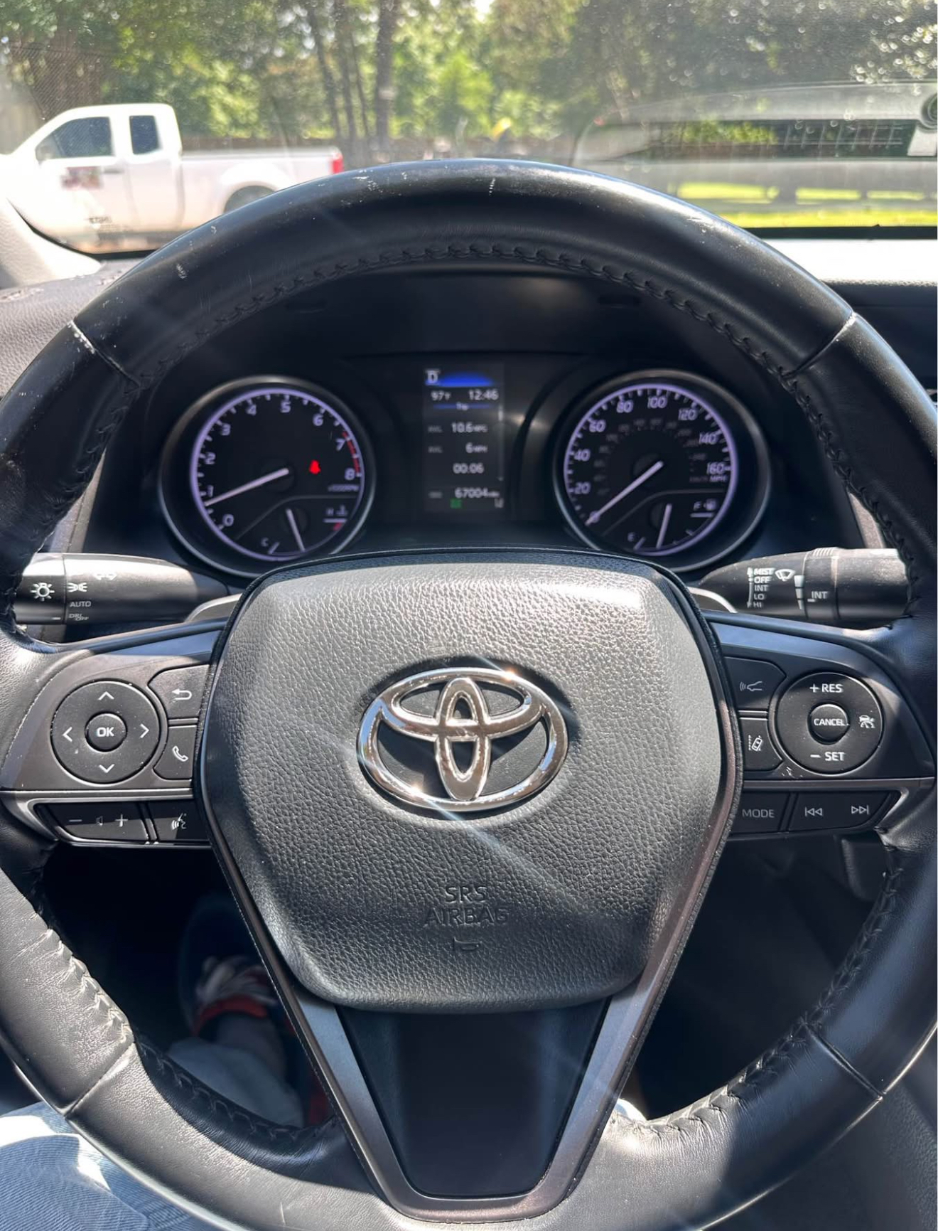 2022 Toyota Camry SE - Image 14